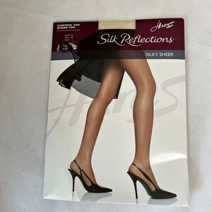 Silk Reflections NWT‎ Silky Sheer Control Top Sheer Toe PEARL Style 717 Sz AB/SM